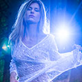 Lili-V - Dancing in the Moonlight